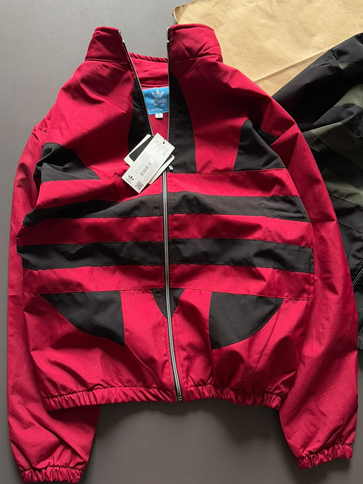 EFRA Men’s Windcheater Jacket – Stylish Lightweight Windbreaker